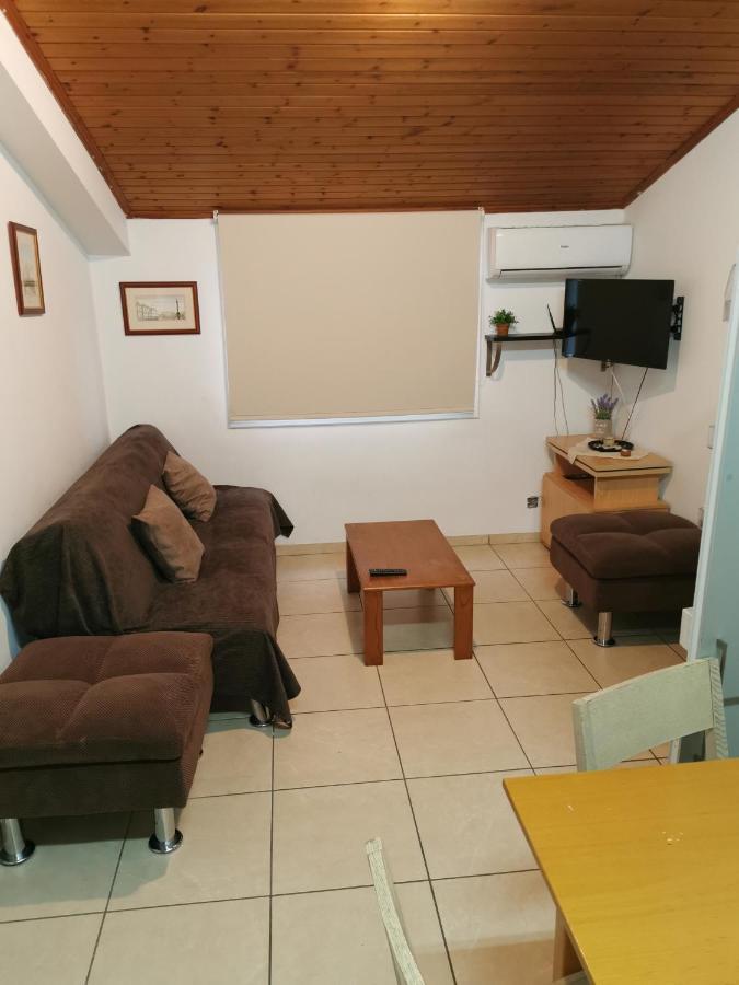 Strovolos Rooms Studios Nicosie Extérieur photo