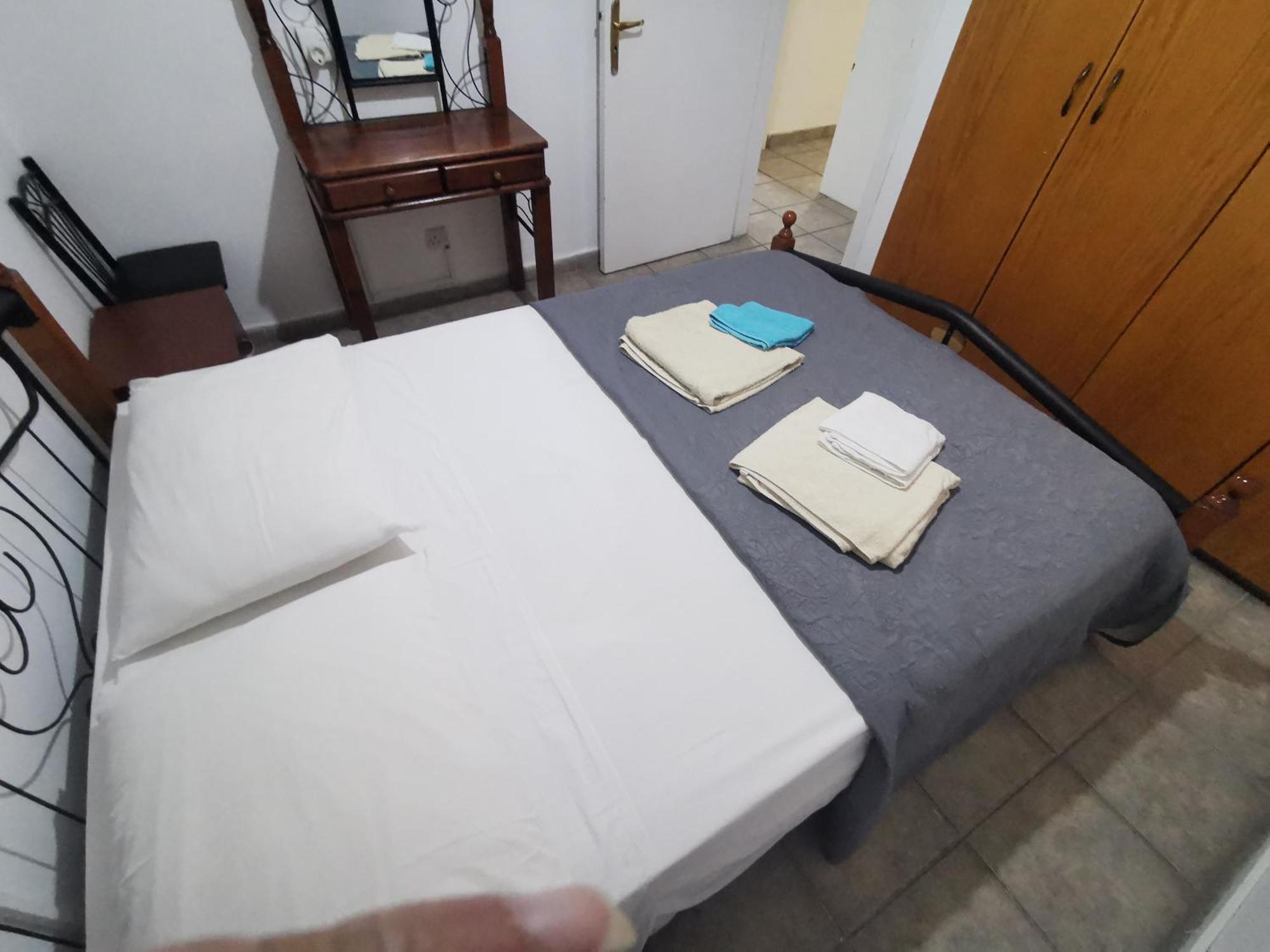 Strovolos Rooms Studios Nicosie Chambre photo