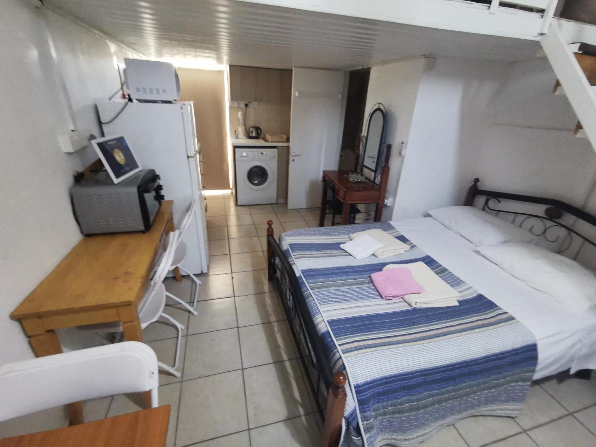 Strovolos Rooms Studios Nicosie Chambre photo